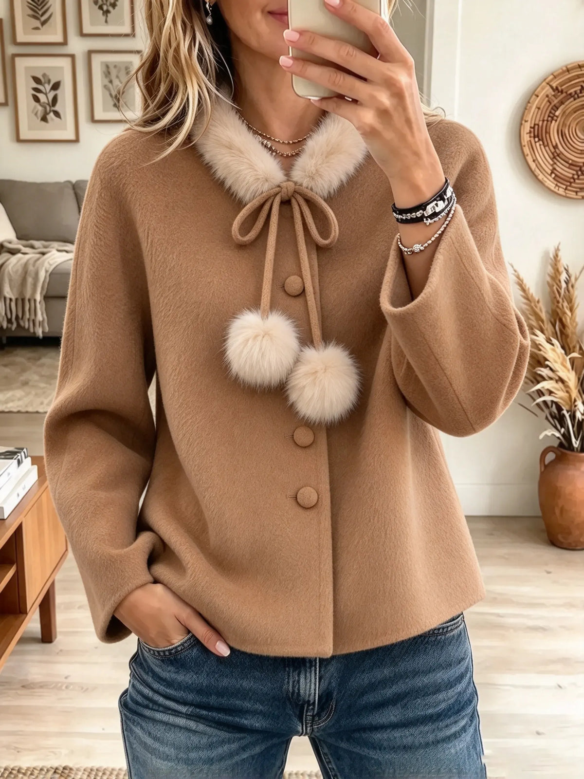 Women's Faux Fur Collar Pom-Pom Buttoned Jacket